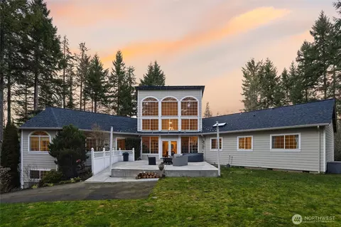 18680 NW Hintzville Rd, Seabeck, WA 98380