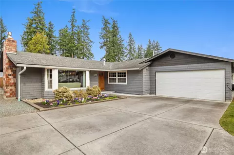 233 W Jensen St, Arlington, WA 98223