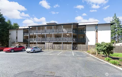 12303 SE 60th St #3A, Bellevue, WA 98006