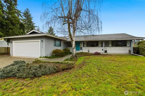 31402 28th Pl SW, Federal Way, WA 98023