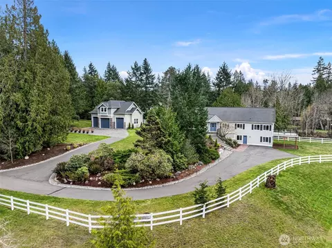 8180 NE West Port Madison Rd, Bainbridge Island, WA 98110