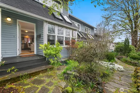 1816 E Jefferson St #B, Seattle, WA 98122