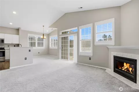 18676 NE 56th Ct, Redmond, WA 98052