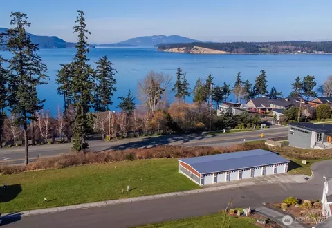 3910 Isle Way, Anacortes, WA 98211