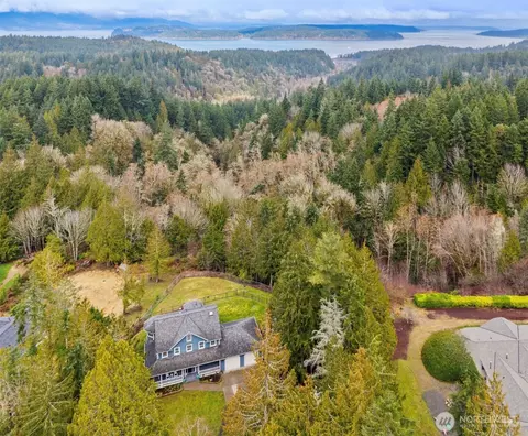 9916 NW Dishman Rd, Bremerton, WA 98312
