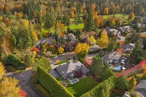 105 Windsor Dr SE, Sammamish, WA 98074