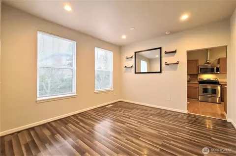 Living - 3418 Wetmore Ave, Everett, WA 98201 photo 1 of 3