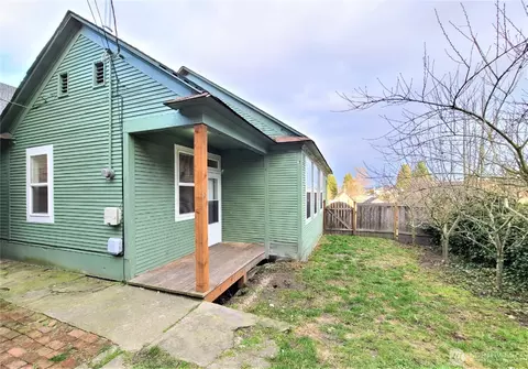 Exterior - 3418 Wetmore Ave, Everett, WA 98201 photo 2 of 3