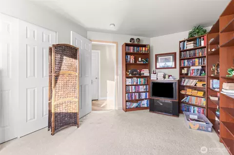 Bedroom - 207 Williams Blvd NE, Orting, WA 98360 photo 3 of 4