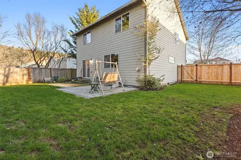 Exterior - 207 Williams Blvd NE, Orting, WA 98360 photo 4 of 11