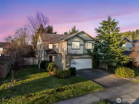 207 Williams Blvd NE, Orting, WA 98360