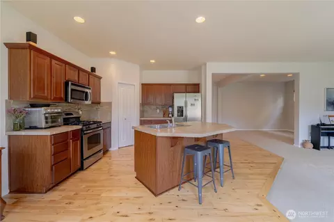 Kitchen - 14025 5th Pl W, Everett, WA 98208 photo 1 of 3