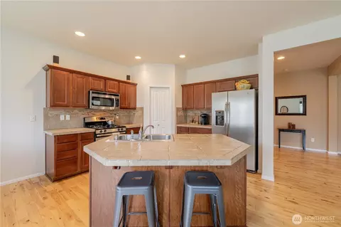 Kitchen - 14025 5th Pl W, Everett, WA 98208 photo 1 of 5