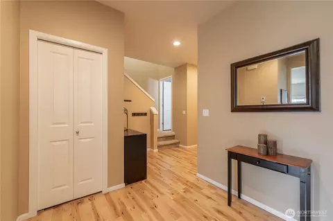 Entry Way - 14025 5th Pl W, Everett, WA 98208 photo 3 of 5
