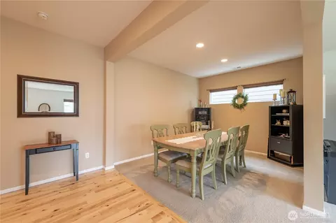 Dining - 14025 5th Pl W, Everett, WA 98208 photo 1 of 5
