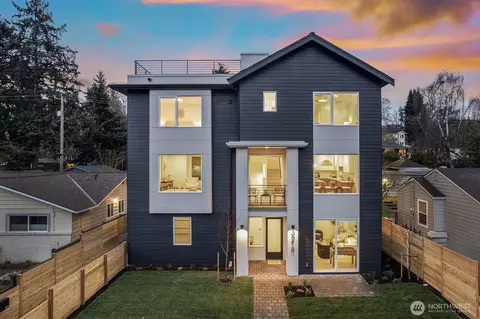 3218 47th Ave SW, Seattle, WA 98116