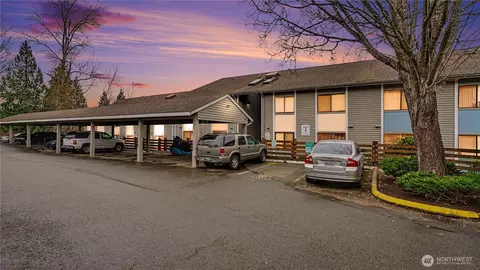 31511 106th Pl SE #T204, Auburn, WA 98092