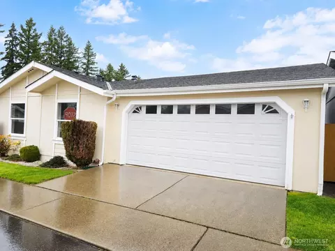 24006 222nd Ave SE #16, Maple Valley, WA 98038