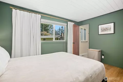 Other - 19911 34th Dr SE, Bothell, WA 98012 photo 3 of 9