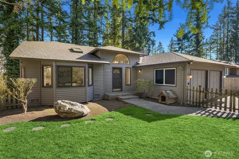 762 222nd Pl NE, Sammamish, WA 98074
