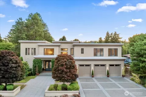 2 Crescent Ky SE, Bellevue, WA 98006