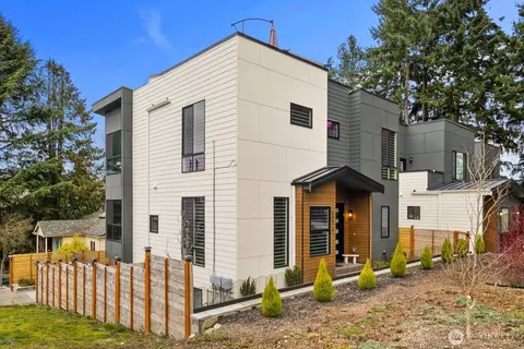 8455 24th Ave SW #A, Seattle, WA 98106