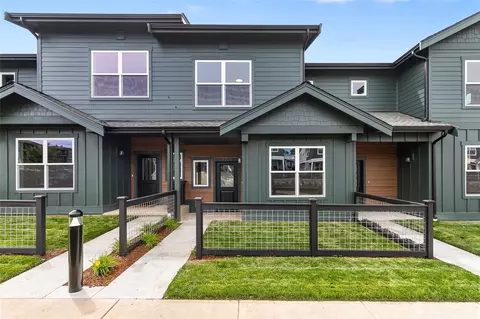 4230 Melrose Ln, Bellingham, WA 98226