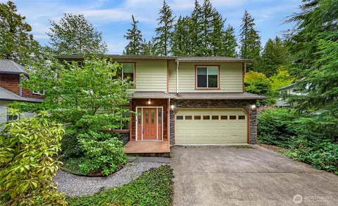 6 Nighthawk Cir, Bellingham, WA 98229