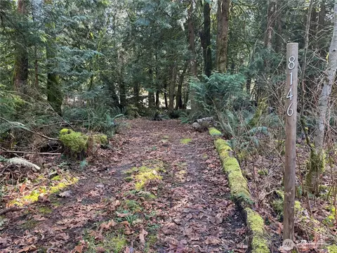 8146 Watkins Rd, Sumas, WA 98295