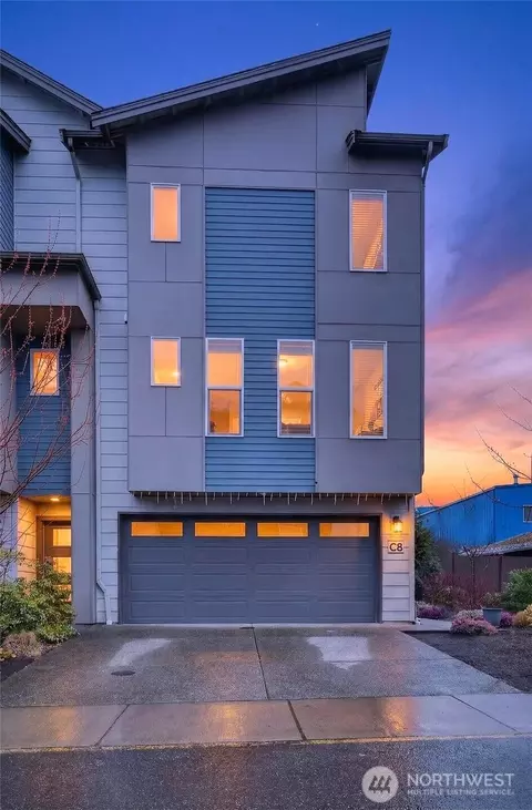 15113 40th Ave W #C8, Lynnwood, WA 98087