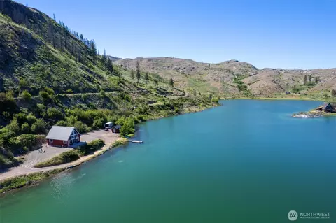 58 Alkali Cuttoff Rd, Riverside, WA 98849