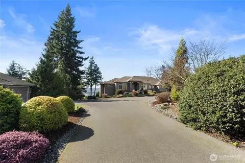 518 64th Avenue Ct E, Fife, WA 98424