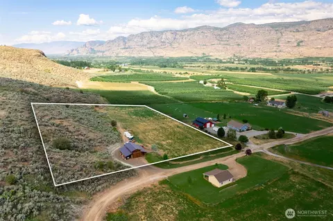 36 Rooster Flts, Oroville, WA 98844