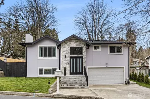 11810 SE 323rd Pl, Auburn, WA 98092
