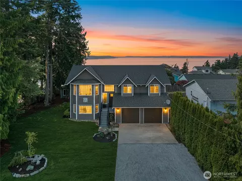 325 Melissa St, Camano Island, WA 98282