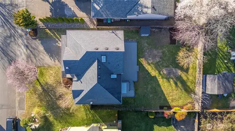 View/Area - 2413 98th St SE, Everett, WA 98208 photo 1 of 3