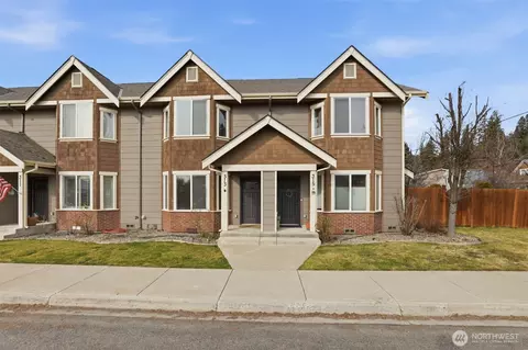 313 N Wright Ave, Cle Elum, WA 98922
