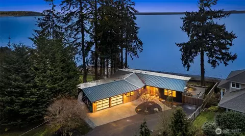 1067 Cavalero Rd, Camano Island, WA 98282