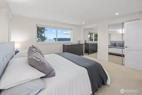 Bedroom - 712 Alder St, Edmonds, WA 98020 photo 3 of 6