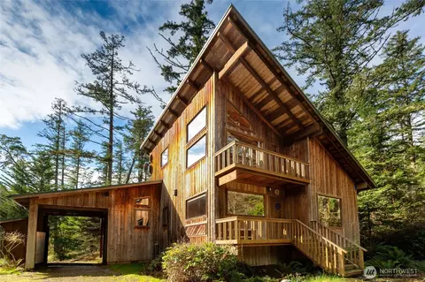128 White Point Rd, Friday Harbor, WA 98250