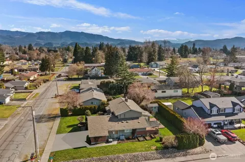 View/Area - 2370 Mchugh Ave, Enumclaw, WA 98022 photo 2 of 3