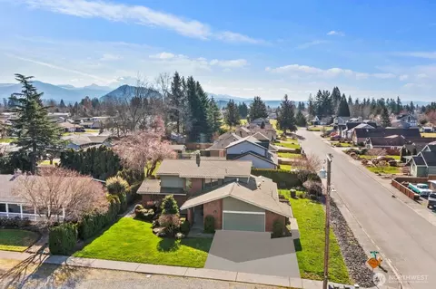 View/Area - 2370 Mchugh Ave, Enumclaw, WA 98022 photo 1 of 3