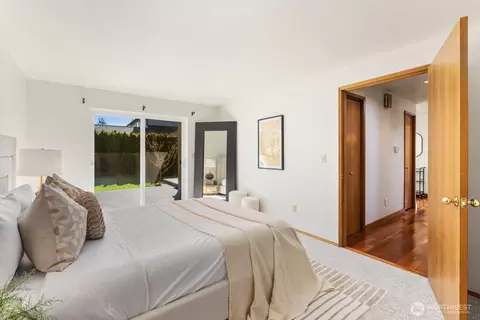 Bedroom - 2370 Mchugh Ave, Enumclaw, WA 98022 photo 1 of 6