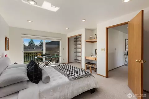 Bedroom - 2370 Mchugh Ave, Enumclaw, WA 98022 photo 2 of 6