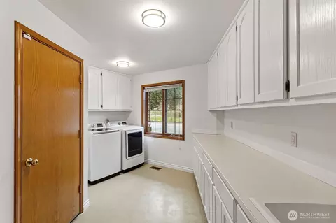 Other - 18632 29th Ave SE, Bothell, WA 98012 photo 8 of 10