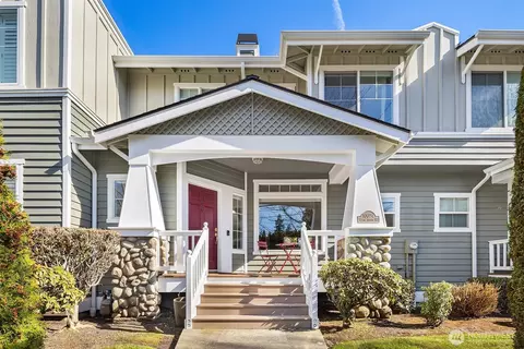 10024 124th Ave NE, Kirkland, WA 98033