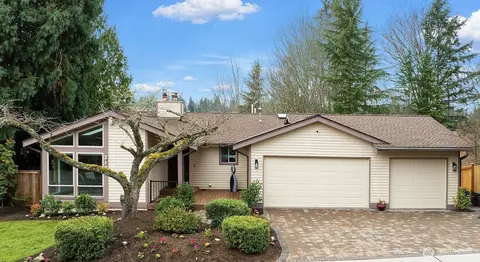 2105 135th Pl SE, Bellevue, WA 98005