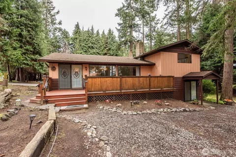 10 Percy Ln, Sequim, WA 98382