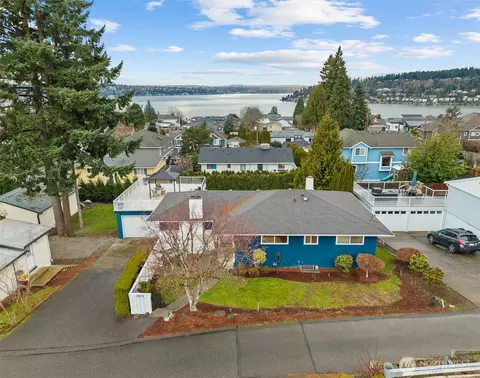 3415 N Garden Ave, Renton, WA 98056