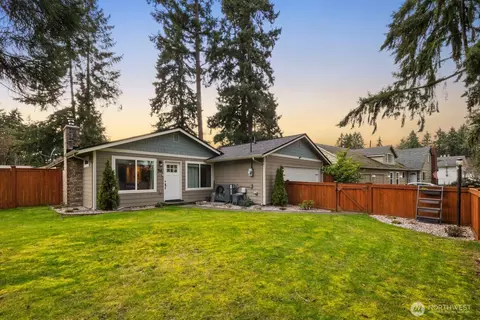 56 W Shore Ave SW, Lakewood, WA 98498